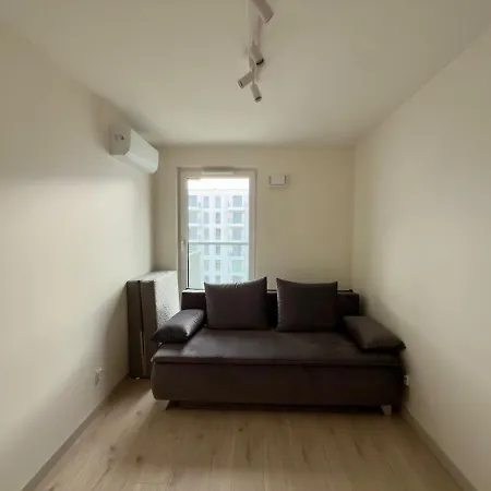 A Modern With Air Conditioning And A Balcony Lejlighed Kraków
