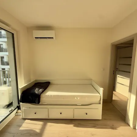 A Modern With Air Conditioning And A Balcony Lejlighed Kraków